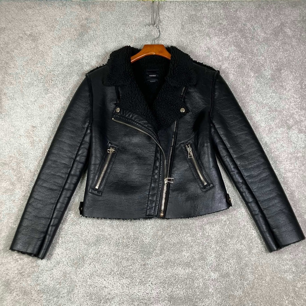 Forever 21 Moto Jacket Womens Medium Black Faux Leather Sherpa Lined Biker